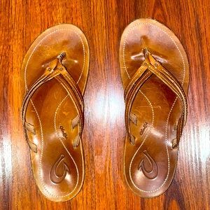 Women’s OluKai sandals
